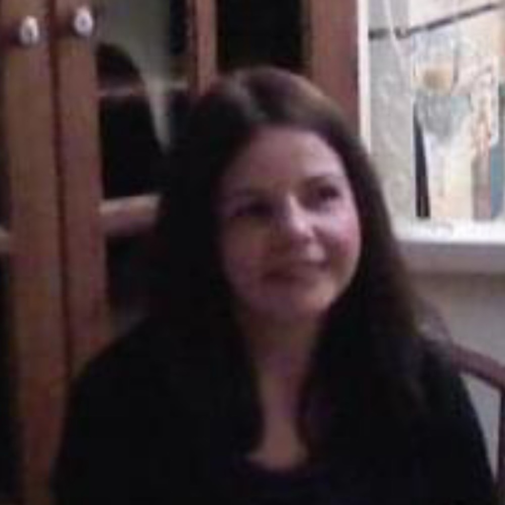 Meet your Posher, Cecilia